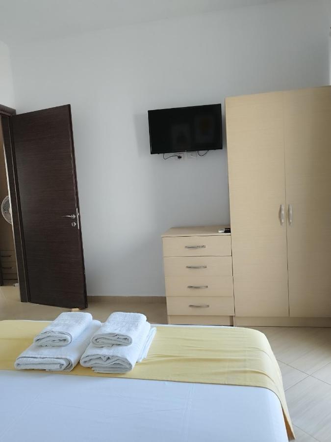 Iris Apartments Ksamil Bagian luar foto